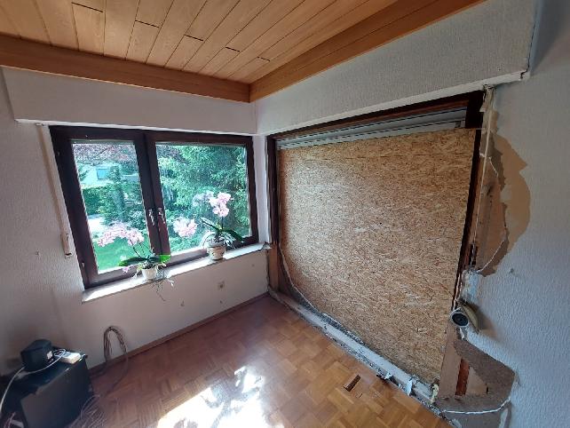 Referenz Alte Holzfenster im Fertighaus mit Standardkästen | Laible Bauelemente, Geislingen-Stötten